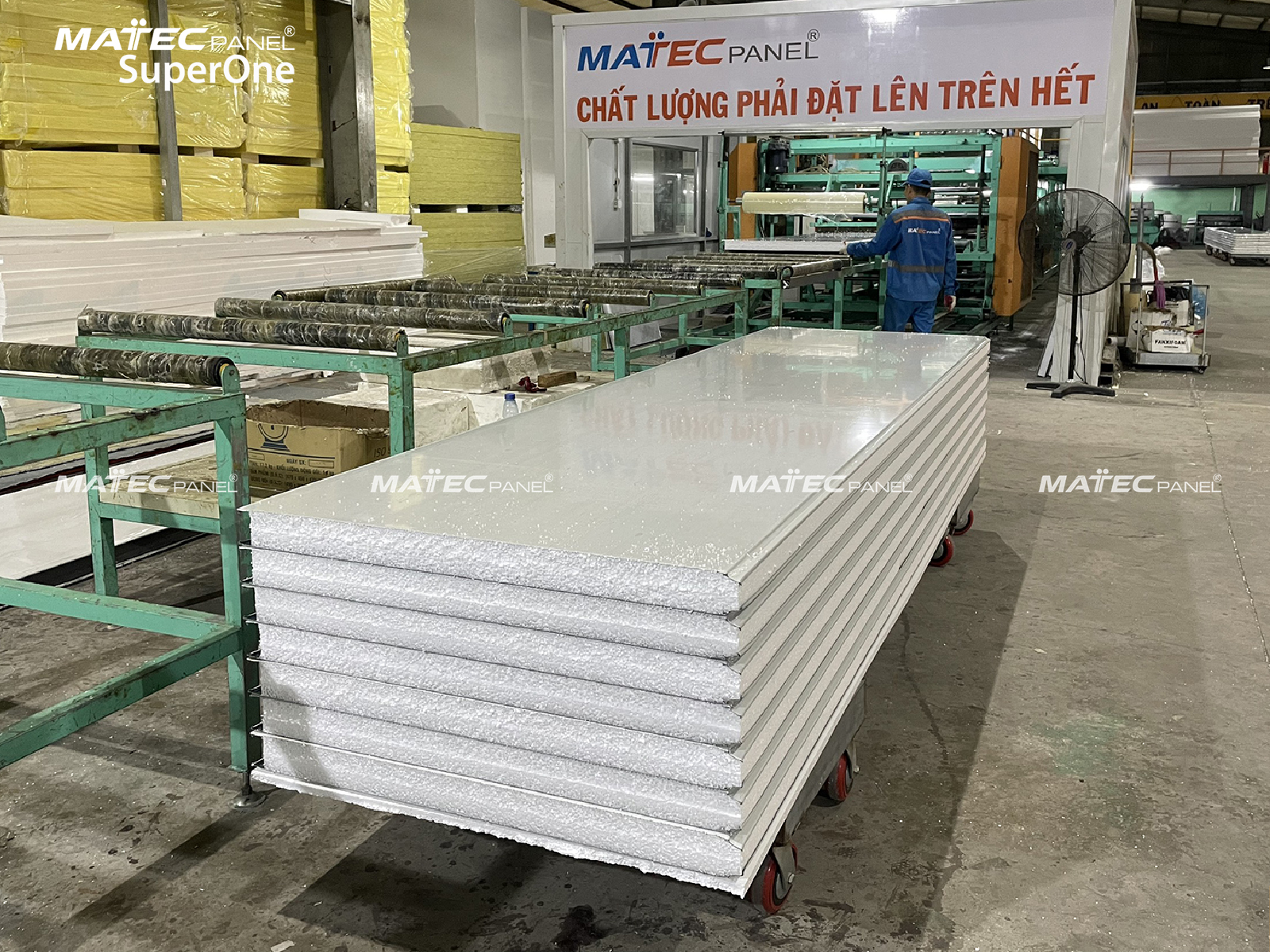 Tấm Vách Ngăn Panel T75 Tôn 0.3mm